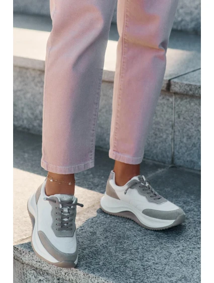 Dámske semišové tenisky na platforme Big Star HI-POLY SYSTEM - béžové Dámske semišové tenisky na platforme Big Star HI-POLY SYSTEM - béžové