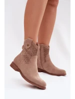 Topánky na podpätku model 224619 Krok vo veľkom štýle