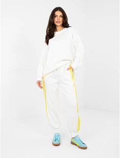 Spodnie dresowe IT DR model 22314593 ecru - FPrice