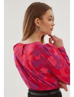 Halenka s růžovými květy červená - Monnari