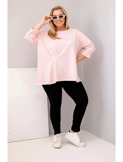 Dámská blůza plus size s bavlnou a dlouhým rukávem a nařasením pudrově růžová Dámská blůza plus size s bavlnou a dlouhým rukávem a nařasením pudrově růžová
