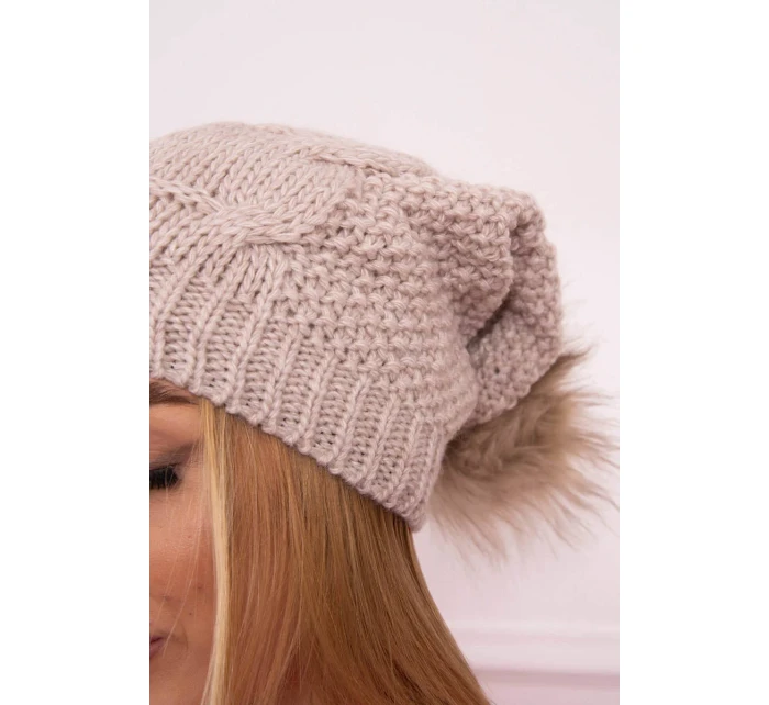 Sandra model 18750743 světle béžová fleecová čepice - K-Fashion