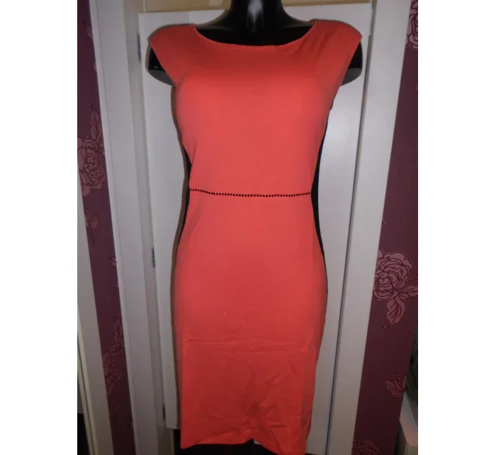 Šaty model 18346938 - Favab Šaty model 18346938 - Favab