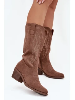 Topánky na podpätku model 218487 Krok vo veľkom štýle