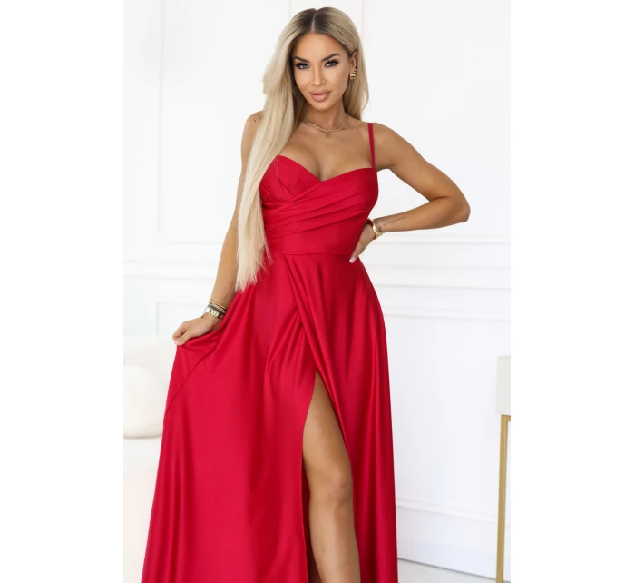 model 22015478 Dlouhé společenské šaty bez ramínek s rozparkem na nohou červené - numoco basic