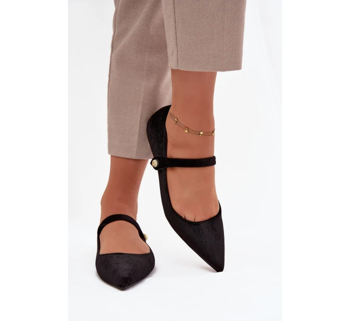 Sametové baleríny s páskem a zlatým detailem černé Gisanne