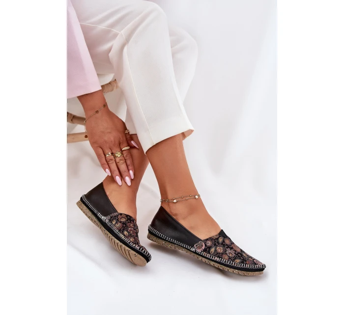 Kožené Vzorované Baletky model 21693638 Černé - Maciejka