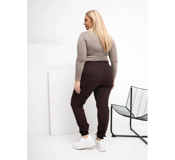 Tepláky RV DR 6301.88 tmavohnedé Tepláky RV DR 6301.88 tmavohnedé