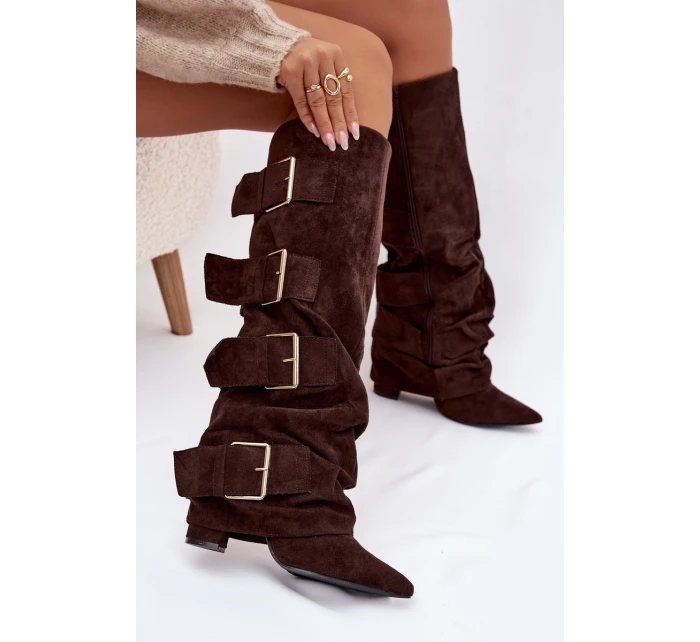 Dámské kozačky na podpatku s ohnutým horním lemem a zlatými sponami Eco semiš čokoládové Isavelle