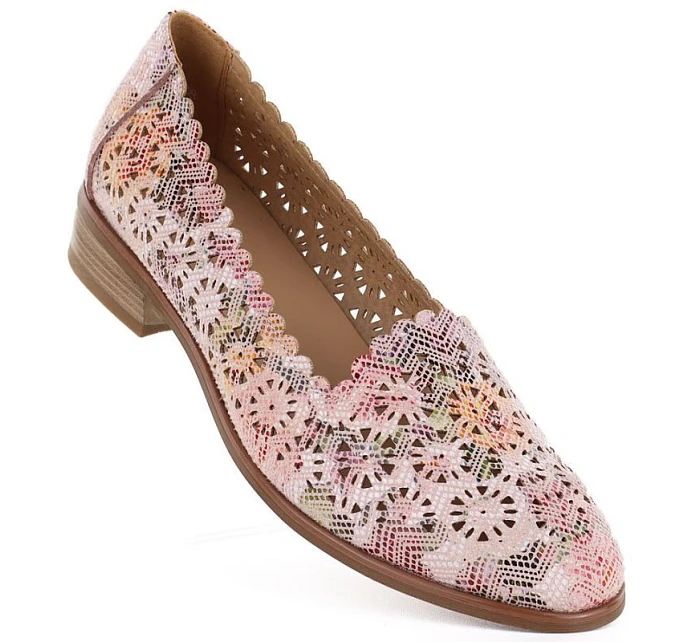 Dámská prolamovaná vícebarevná obuv model 22097112 - Potocki Dámská prolamovaná vícebarevná obuv model 22097112 - Potocki