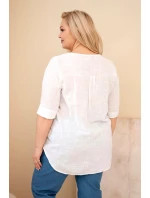 Dámska bavlnená blúzka v nadmernej veľkosti s výstrihom na gombíky biela
