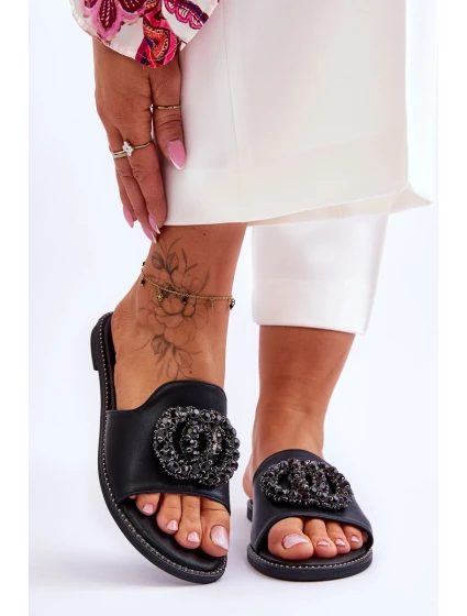 Dámské ploché pantofle s ozdobami model 21619155 Černá - S.Barski