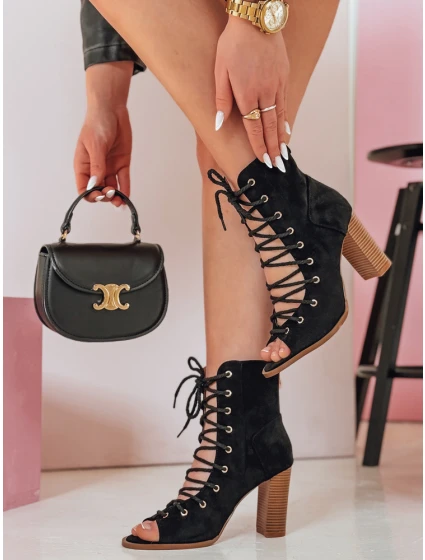 Dámské kozačky na podpatku černé Dstreet model 21984494 - FashionStreet