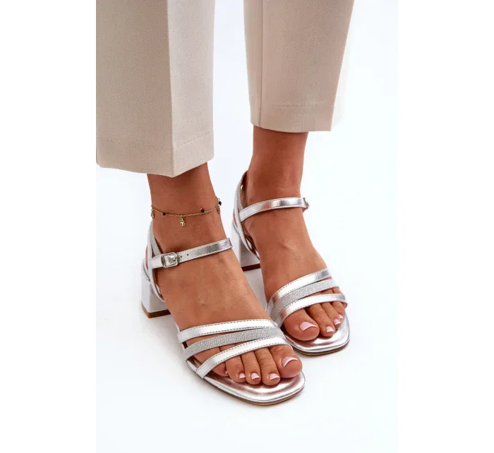 Dámske sandále na nízkom podpätku z ekokože Sergio Leone Silver Dámske sandále na nízkom podpätku z ekokože Sergio Leone Silver