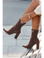 Dámské kozačky na podpatku s prošíváním hnědé model 21709481 - Boto