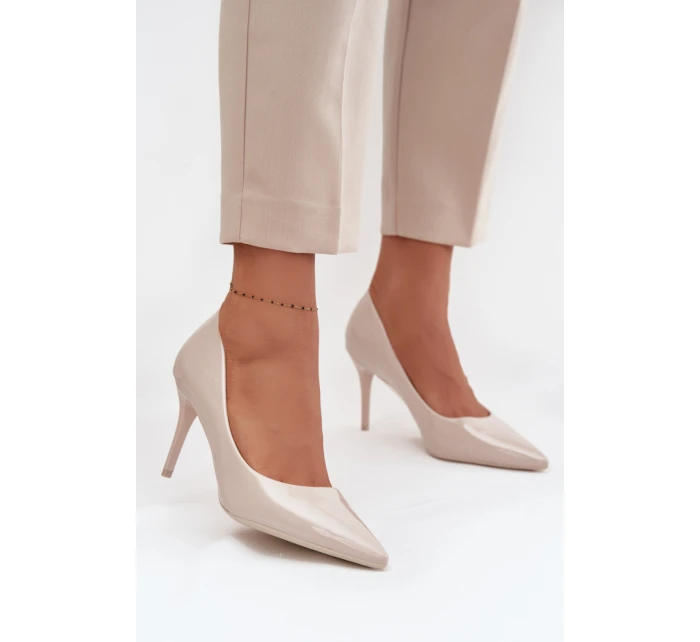 Lodičky s ihlovým podpätkom model 218920 Krok vo veľkom štýle