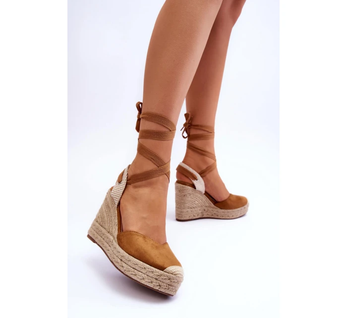 Wiązane Sandały Na Wysokim Koturnie Camel Lendy Wiązane Sandały Na Wysokim Koturnie Camel Lendy
