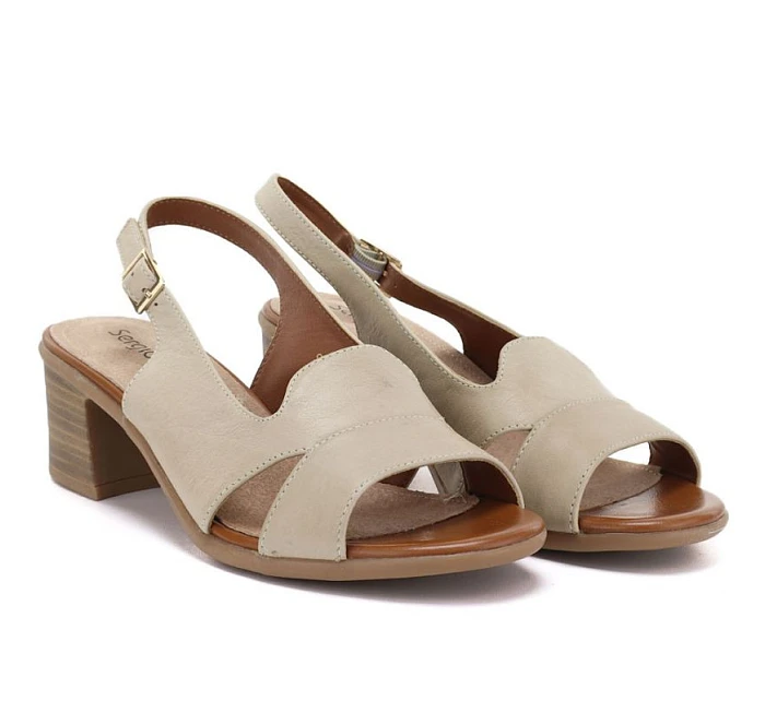 Dámské kožené sandály béžové Sergio model 22121908 - LEONE