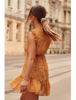 Jemné horčicové šaty s kvetmi