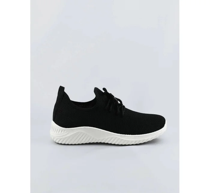 Ľahké čierne dámske nazúvacie tenisky adidasky (YM-147) Ľahké čierne dámske nazúvacie tenisky adidasky (YM-147)