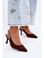 Dámské sandály na podpatku s lemovkou Čokoládové model 22111349 - Boto