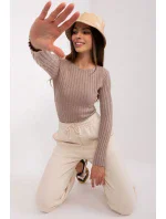 Sveter model 186615 Továrenská cena Sveter model 186615 Továrenská cena