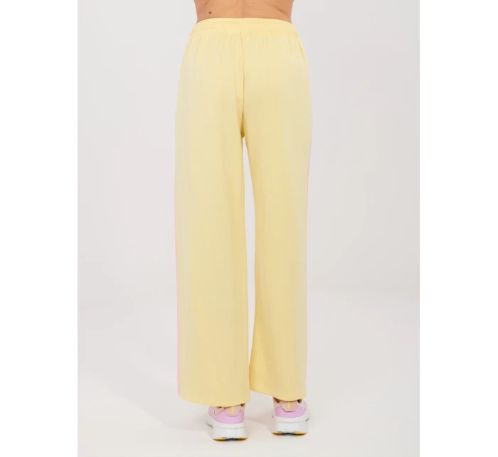 Súprava IT KMPL 21782.91 svetložltá