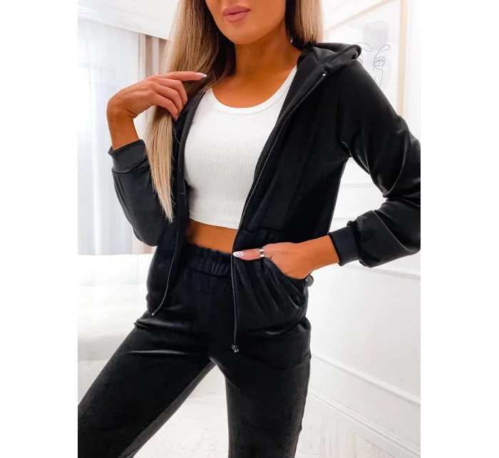 Čierna dámska tepláková súprava s kapucňou na zips (829)