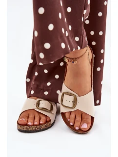 Dámské sandály na korkové platformě s přezkou béžové model 21704200 - Boto