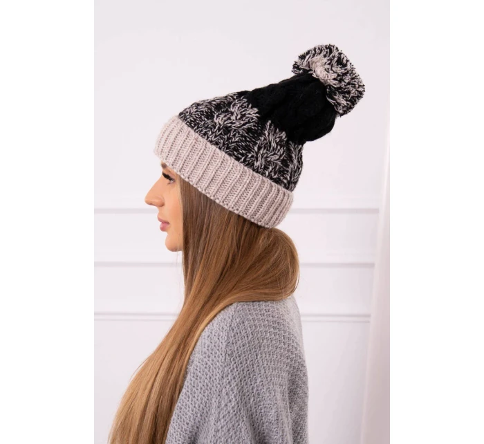 Dámska čiapka s brmbolcom Abigail K326 black+beige Dámska čiapka s brmbolcom Abigail K326 black+beige