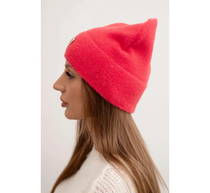 Dámska čiapka z mäkkej alpaky s ozdobnou plaketou malinová Dámska čiapka z mäkkej alpaky s ozdobnou plaketou malinová