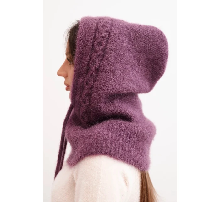 Dámska čiapka s kapucňou a pleteným vzorom fialová Dámska čiapka s kapucňou a pleteným vzorom fialová