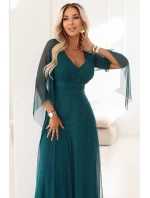 Dlouhé lehké třpytivé šaty s výstřihem a rukávy zelené model 21802212 - numoco basic Dlouhé lehké třpytivé šaty s výstřihem a rukávy zelené model 21802212 - numoco basic