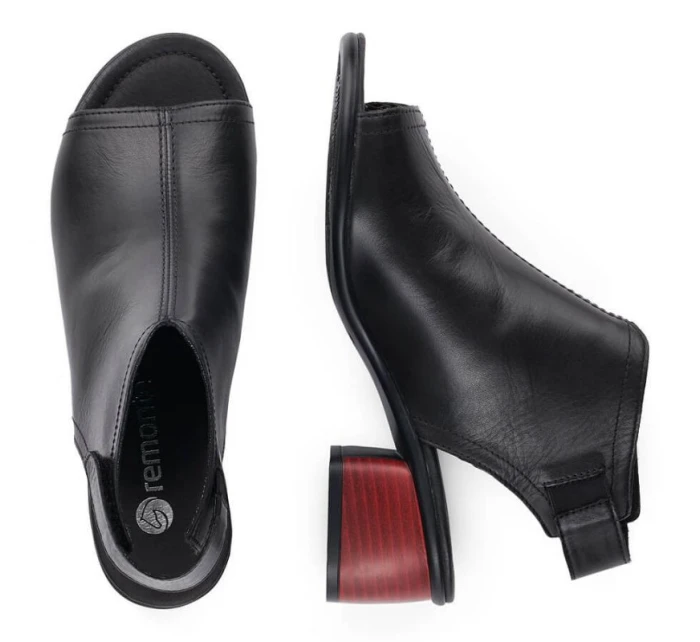 Pohodlné kožené sandále Remonte W RKR654