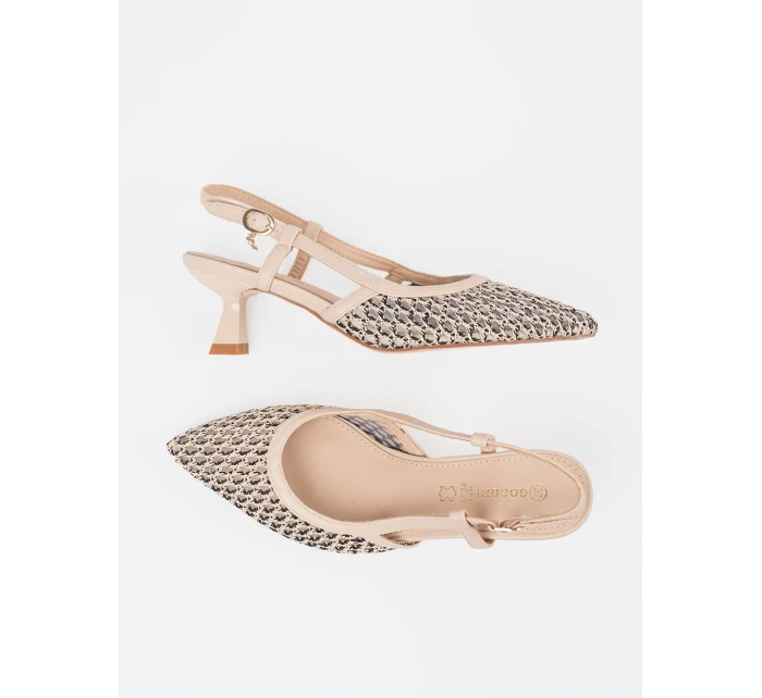 Vynikajúce dámske lodičky Jasnobeżowy na širokom podpätku Vynikajúce dámske lodičky Jasnobeżowy na širokom podpätku