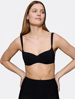 BODY MAKE-UP ILLUSION - Vystužená podprsenka s pohodlným drôtom Triumph