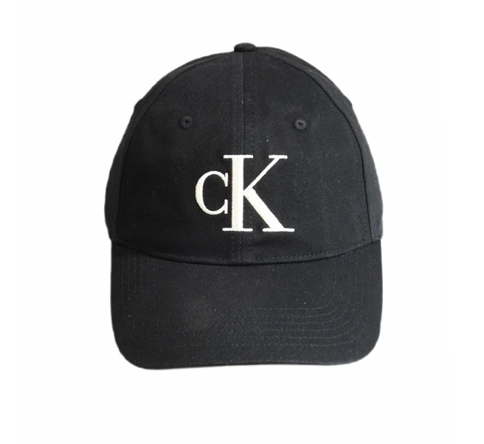 Calvin KleinCK Jeans Čiapka s remienkom čierna - LZ04G5024G-UB1 Calvin KleinCK Jeans Čiapka s remienkom čierna - LZ04G5024G-UB1