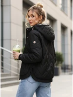 Dámska prechodná prešívaná bunda s kapucňou čierna FashionStreet TY5618