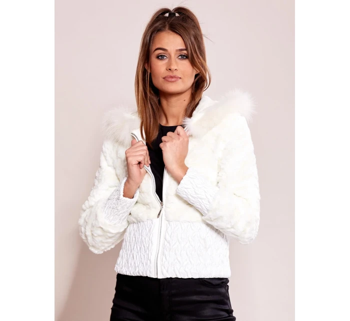 Bunda AT KR K31.24P ecru Bunda AT KR K31.24P ecru