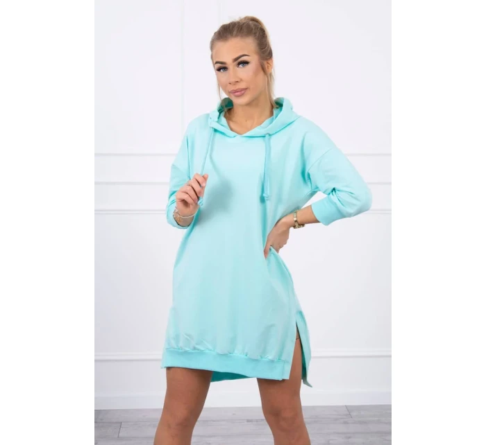 Šaty s kapucňou a dlhším chrbtom mint