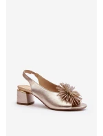 Skórzane Sandały Z Ozdobą Laura Messi 2719 Złote