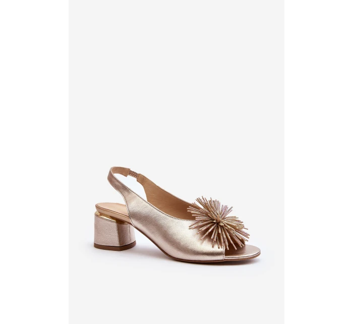 Skórzane Sandały Z Ozdobą Laura Messi 2719 Złote