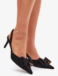 Lodičky s ihlovým podpätkom model 213878 Krok vo veľkom štýle