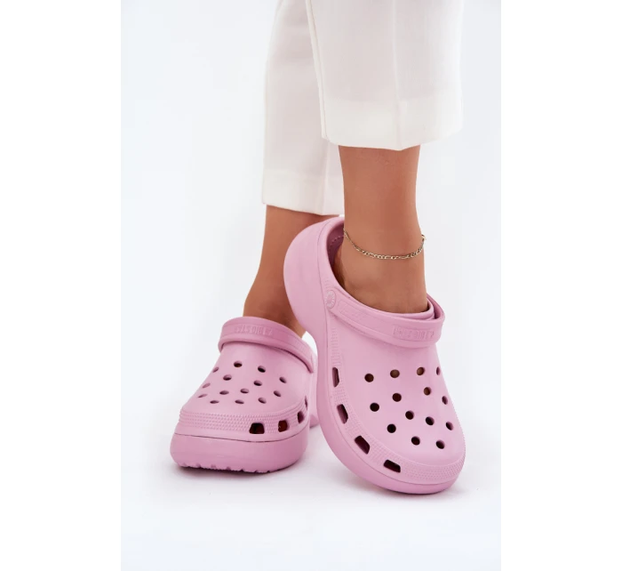 Papuče model 215959 Krok vo veľkom štýle