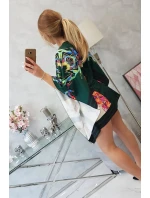 Netopierie šaty s viazaním v páse zelenej Netopierie šaty s viazaním v páse zelenej