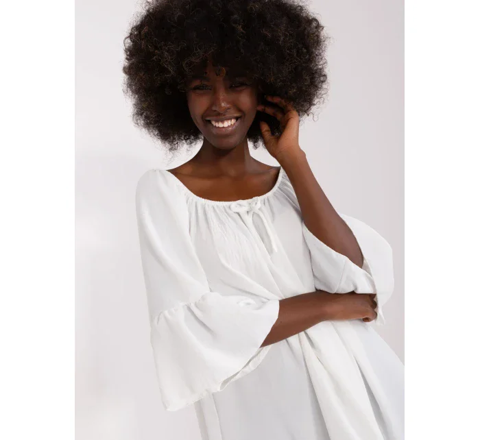 Sukienka DHJ SK model 18856343 ecru - FPrice