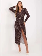 Šaty IT SK 21625 3.27 tmavě hnědá Šaty IT SK 21625 3.27 tmavě hnědá