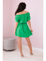 Španielske šaty so zaväzovaním v páse v zelenej farbe