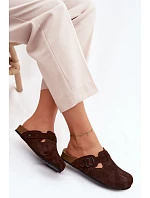 Kožené semišové pantofle model 22125810 s přezkou 1905 čokoládové - Zazoo