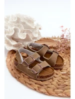Dětské sandálky na korkové platformě se suchým zipem v barvě khaki model 21663920 - Boto Dětské sandálky na korkové platformě se suchým zipem v barvě khaki model 21663920 - Boto